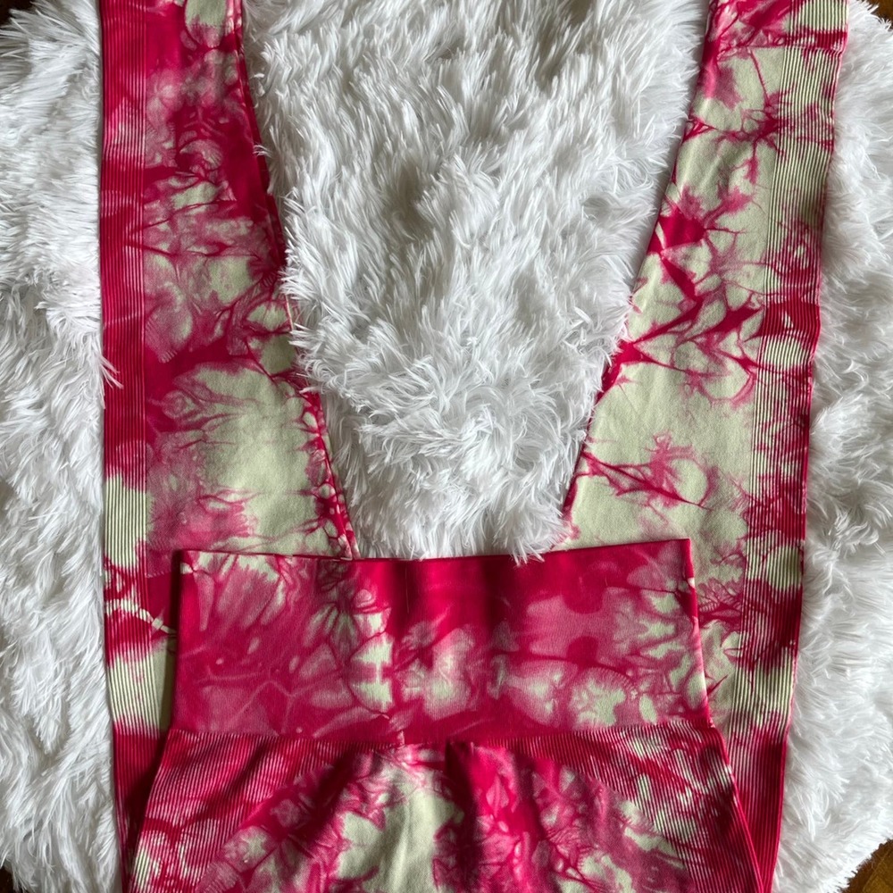 SET ACTIVE size M/L  Pink and White Tie Dye Seamless Leggings